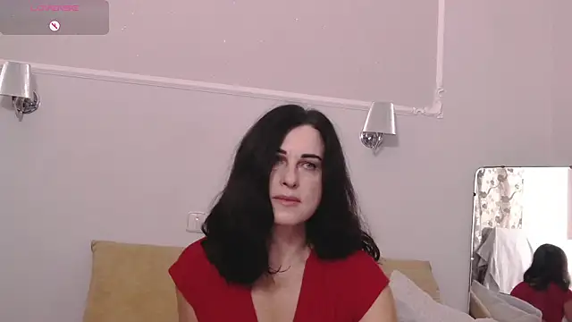 MonicaMelano online show from 10/30/25, 03:31