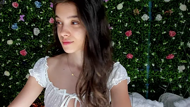 BabyAylin online show from 09/19/25, 05:00