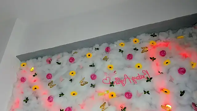 BabyAylin online show from 02/11/25, 12:04
