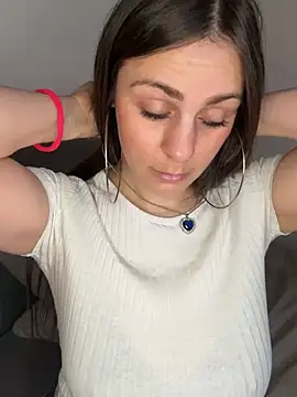 Loella-Rose online show from 02/02/25, 10:46