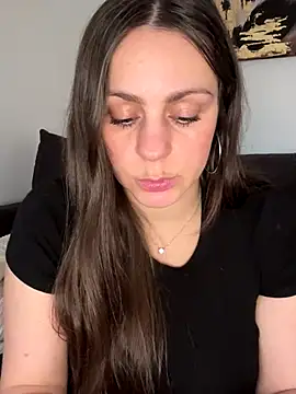 Loella-Rose online show from 12/16/25, 09:46