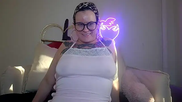 quinnmariexo online show from 01/15/26, 09:07