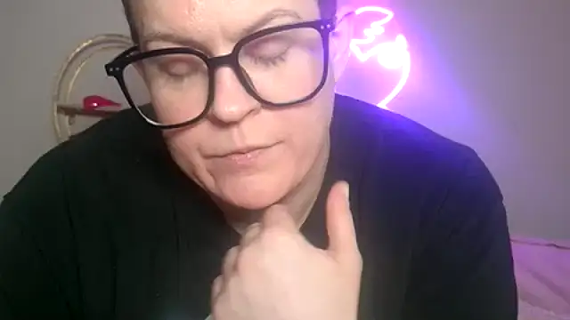 quinnmariexo online show from 02/10/26, 07:57