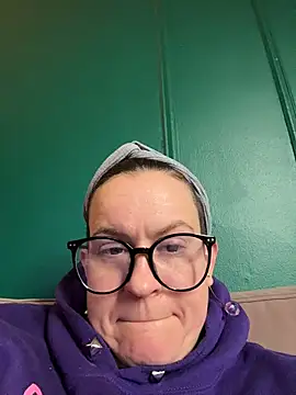 quinnmariexo online show from 04/02/26, 07:42