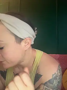 quinnmariexo online show from 01/18/26, 06:44