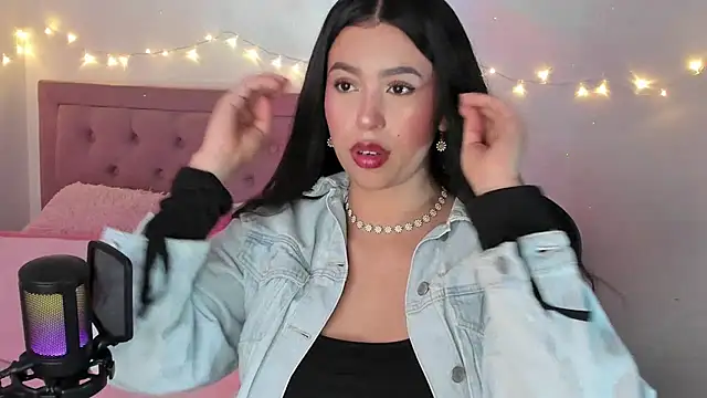 youpinkgirl  online show from 12/17/25, 09:09