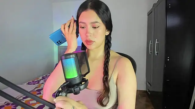 youpinkgirl  online show from 11/07/25, 09:08