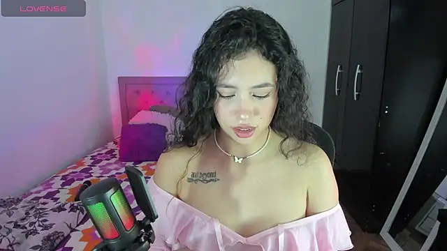 youpinkgirl  online show from 11/05/25, 09:40