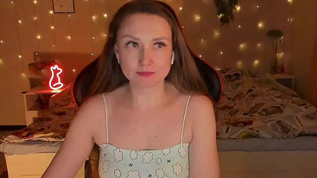 desperatehousewife   online show from 03/26/26, 07:12