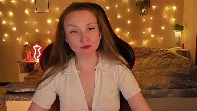 desperatehousewife   online show from 05/02/26, 07:08