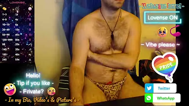 Snapshot of RealManHaveHairy chatting on 10/26/25, 05:30 RealManHaveHairy online show from 10/26/25, 05:30