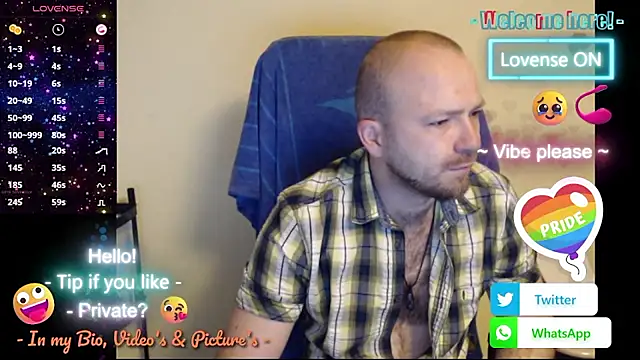 Snapshot of RealManHaveHairy chatting on 11/20/25, 05:30 RealManHaveHairy online show from 11/20/25, 05:30