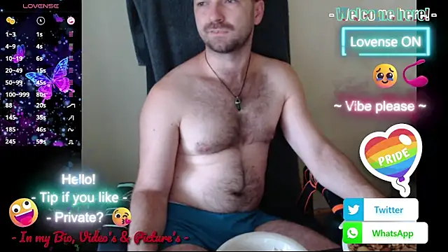 Snapshot of RealManHaveHairy chatting on 10/02/25, 03:04 RealManHaveHairy online show from 10/02/25, 03:04