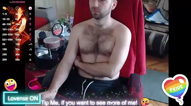 Snapshot of RealManHaveHairy chatting on 03/15/25, 08:04 RealManHaveHairy online show from 03/15/25, 08:04