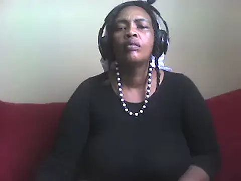 Snapshot of SexxyBoob chatting on 03/15/25, 06:36 SexxyBoob online show from 03/15/25, 06:36