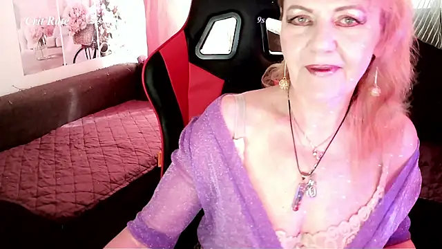 Snapshot of Liset_Monro chatting on 07/18/26, 11:30 Liset Monro online show from 07/18/26, 11:30