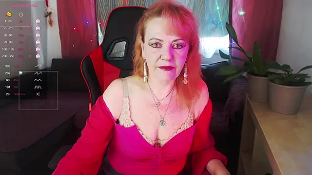 Snapshot of Liset_Monro chatting on 05/09/26, 05:00 Liset Monro online show from 05/09/26, 05:00