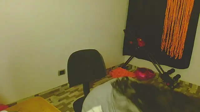 ella peck online show from 10/30/25, 06:01