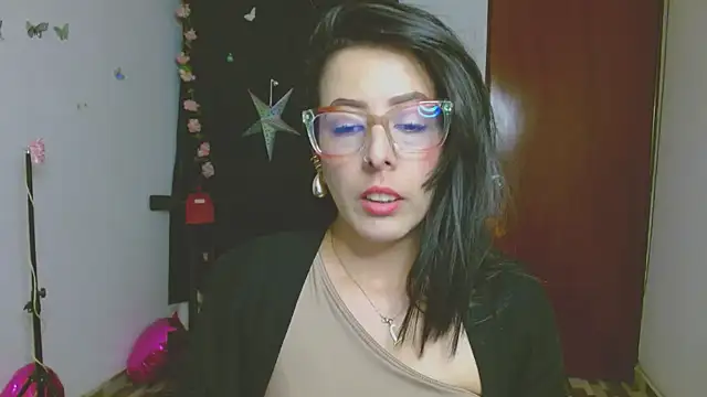 ella peck online show from 02/01/26, 11:03