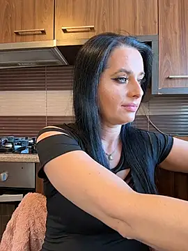 Hotmomcheckk  online show from 02/22/26, 10:50