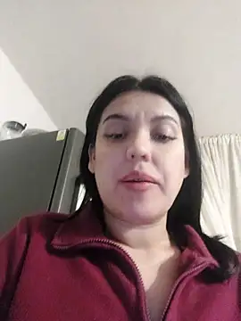 Snapshot of Sophie-hatter chatting on 02/25/25, 02:04 Sophie-hatter online show from 02/25/25, 02:04