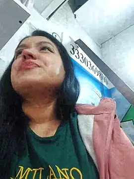 Snapshot of Sophie-hatter chatting on 03/20/25, 02:42 Sophie-hatter online show from 03/20/25, 02:42