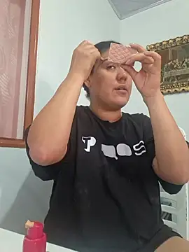 Sophie-hatter online show from 11/11/25, 04:57