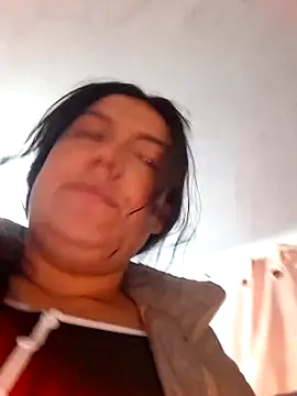 Sophie-hatter online show from 12/19/25, 03:36