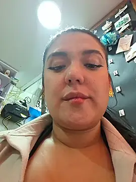 Sophie-hatter online show from 07/24/26, 05:31