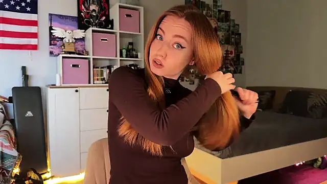 Snapshot of LinaWitch chatting on 04/14/26, 01:38 LinaWitch online show from 04/14/26, 01:38