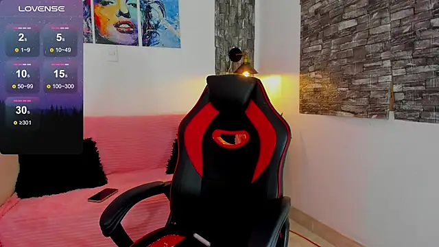 Snapshot of Ariadna_sc chatting on 12/18/25, 01:37 Ariadna sc online show from 12/18/25, 01:37