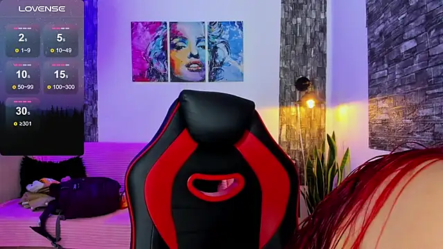 Snapshot of Ariadna_sc chatting on 11/05/25, 01:25 Ariadna sc online show from 11/05/25, 01:25