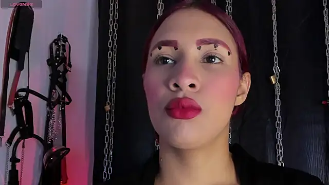 charrlotte quinn online show from 04/14/26, 12:54