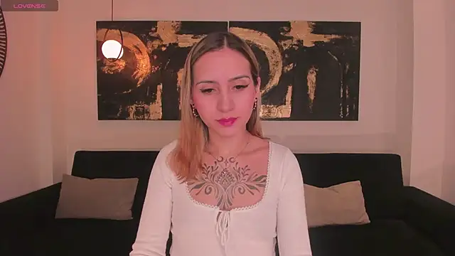 MollySundersX online show from 01/12/26, 12:06