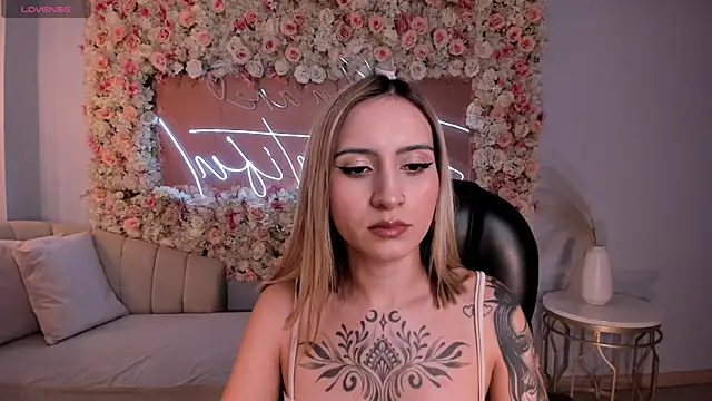 MollySundersX online show from 04/09/26, 04:03