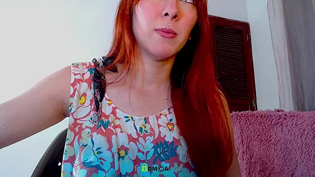 Snapshot of lanaturner_ chatting on 10/01/25, 12:27 lanaturner online show from 10/01/25, 12:27