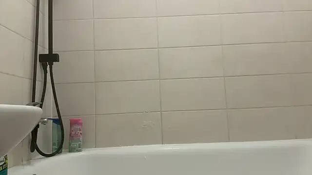 czruz online show from 10/10/25, 06:36