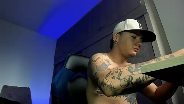 male pussy online show from 12/22/25, 05:24