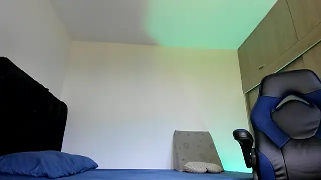 male pussy online show from 09/23/25, 03:41