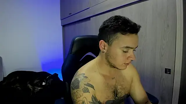 male pussy online show from 01/15/26, 04:16