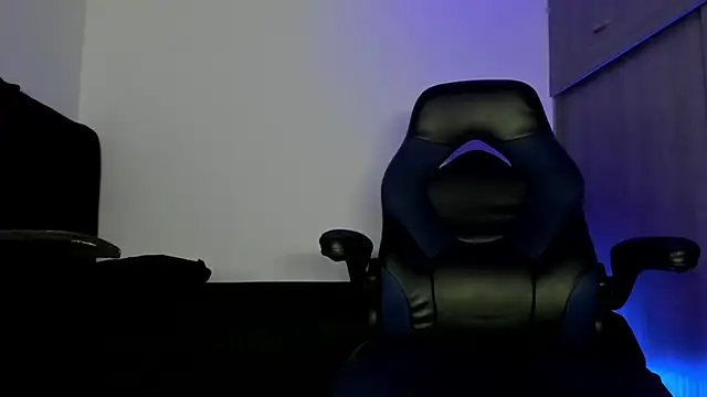 male pussy online show from 10/08/25, 04:03