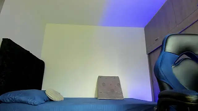 male pussy online show from 09/26/25, 05:09