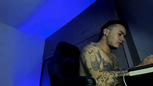 male pussy online show from 12/01/25, 02:56