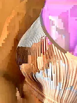 yummydoll97 online show from 02/13/25, 08:17