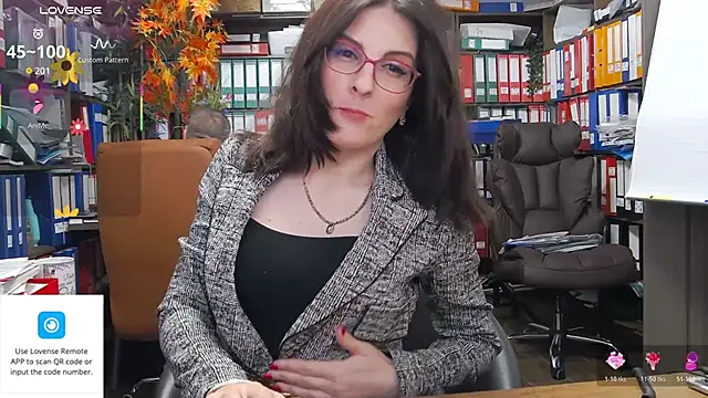 classyladyrellax online show from 03/27/26, 12:17