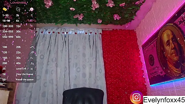 eve foxx online show from 11/07/25, 10:03