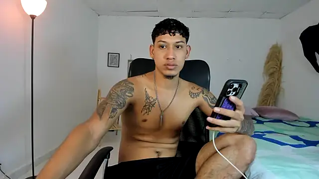 slim master12 online show from 03/21/26, 11:41