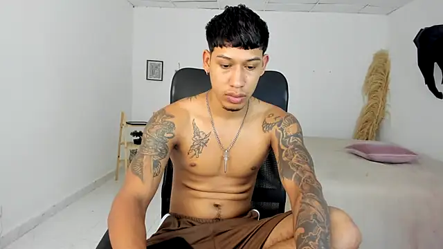 slim master12 online show from 03/29/26, 05:36