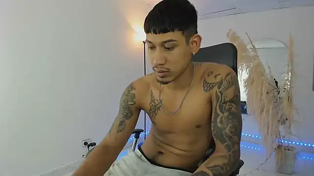 slim master12 online show from 12/22/25, 10:54