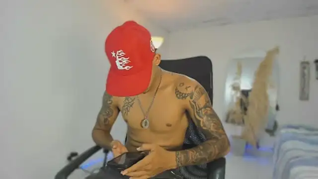 slim master12 online show from 02/04/26, 11:44